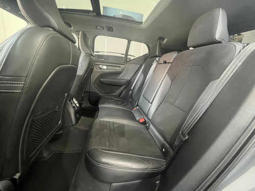 Volvo Outros Modelos XC 40 T-5 HÍBRIDO R-DESIGN 1.5 262CV FWD