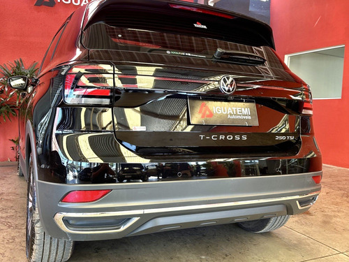 Volkswagen T-Cross 1.4 250 TSI TOTAL FLEX HIGHLINE AUTOMÁTICO