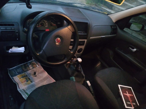 Fiat Palio Weekend Atractive 1.4 (2009)
