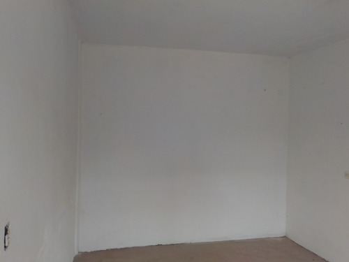 Imagen 3 de 6 de Esquina Comercial Sobre Avenida Importante