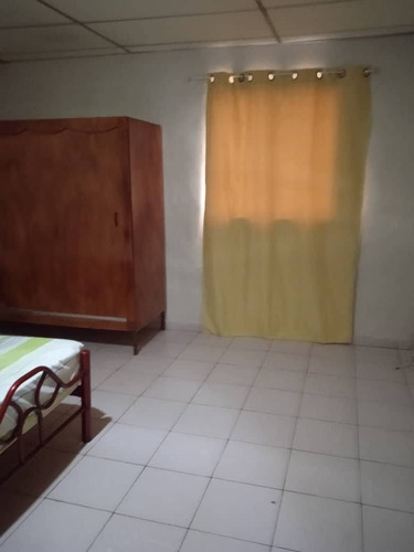 Imagen 3 de 9 de En Alquiler Habitaciones A Pocos Metros De La Av Las Delicias, En La Cooperativa
