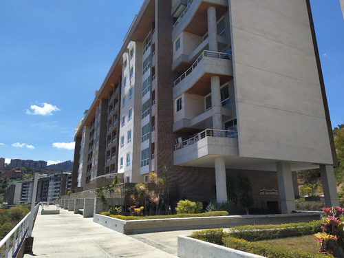 Ss: Vende Apartamento 23-25455 En Escampadero De 140 M2, Remodelado