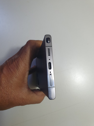 Samsung Galaxy S23 Ultra 256gb 8ram Com Tela Trincada (Usado)