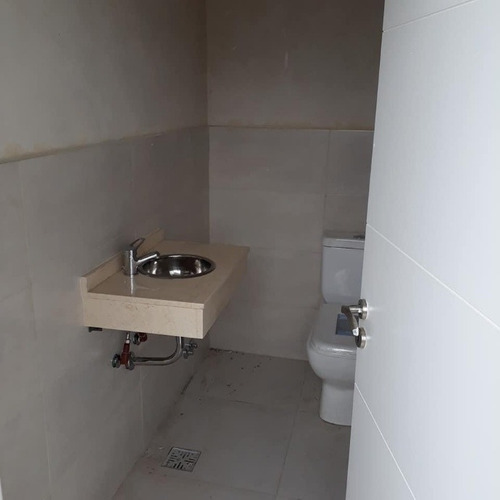 Imagen 3 de 12 de Local En Venta En Nordelta Bahia Grande
