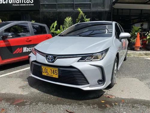 Toyota Corolla 1.8 Xl-i Hibrido At 4x2 2023