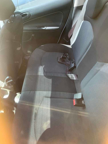 Peugeot 207 2015 Hdi Primera Mano
