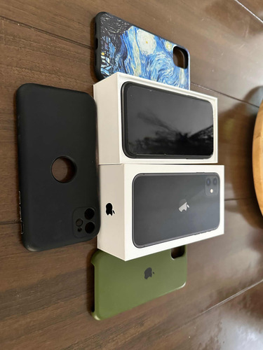 iPhone 11 - 64gb (Usado)