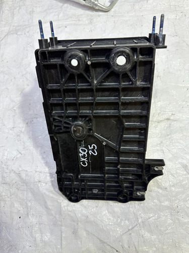 Base De Batería De Mazda Cx-30 2020 2021 022 2023 2024 (Usado)