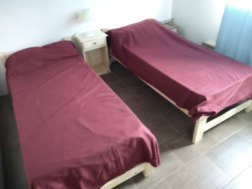 Casa En Venta - 2 Dormitorios 1 Baño - 2000mts2 - Meliquina, Neuquén