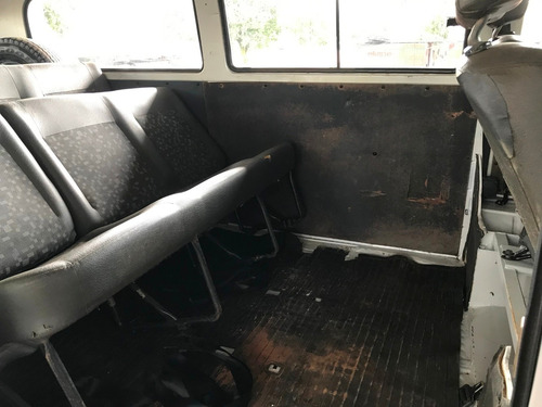 Volkswagen Kombi 1.6 3p Álcool