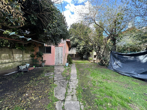Venta - Casa Con Fondo Libre