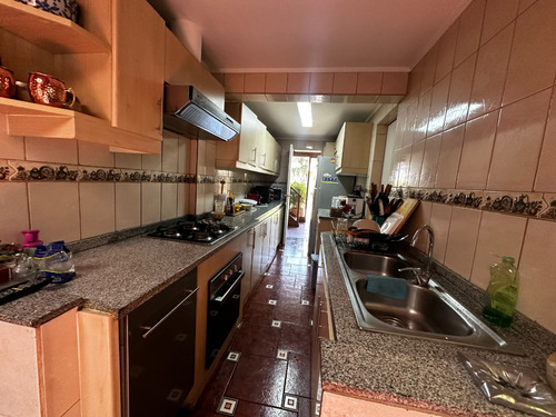 Casa En La Mejor Ubicación De Vitacura