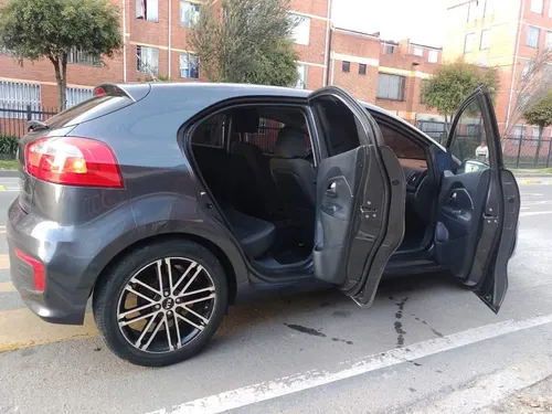 Kia Rio Ub Ex