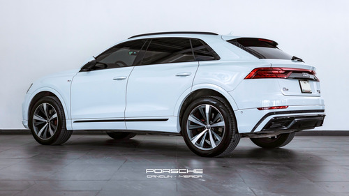 Audi Q8 S LINE 55 TFSI MILD HYBRID 340 HP TIPTRONIC QUATTRO