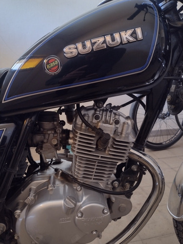 Suzuki  Gn125h