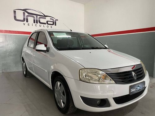 Imagem 3 de 10 de Renault Logan 1.6 Expression 8v Flex 4p Manual