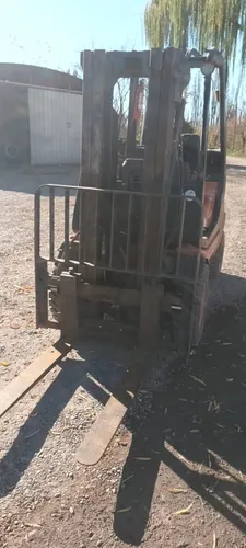 Autoelevador Linde H25d Diesel 2500kg Con T/triple