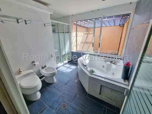 Casa En Venta En Prados Del Este