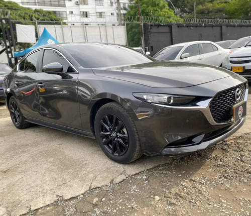 Mazda 3 2.0 Touring