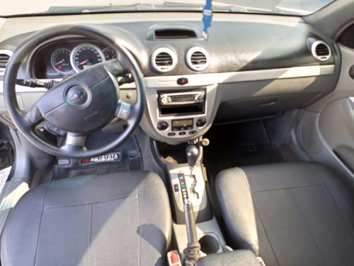 Imagen 5 de 12 de Chevrolet Optra