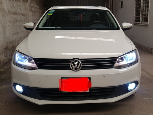 Volkswagen Vento 2.5 Luxury 170cv 2014