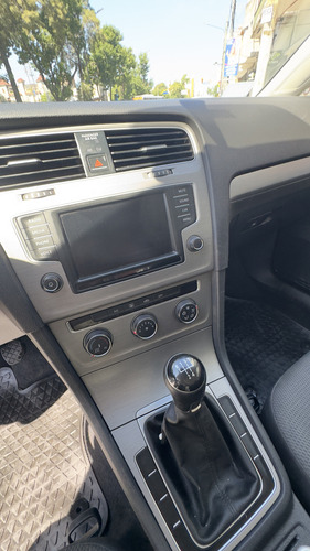 Volkswagen Golf 1.6 Trendline