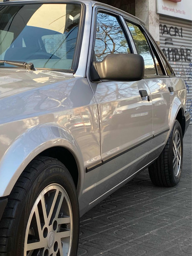 Ford Escort 1.6 Lx Aa