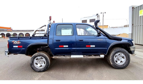 Imagen 4 de 15 de Ocasión Toyota Hilux 4x4 1999
