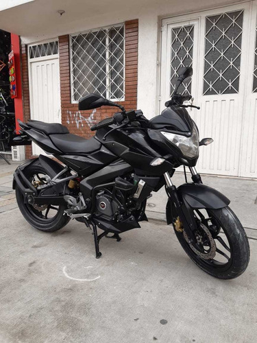 Bajaj Ns 200