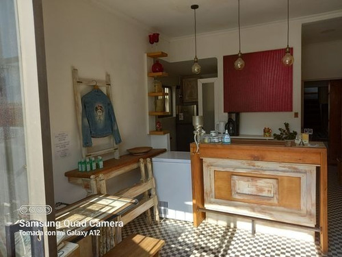 Casa En Simón Bolívar / Holanda