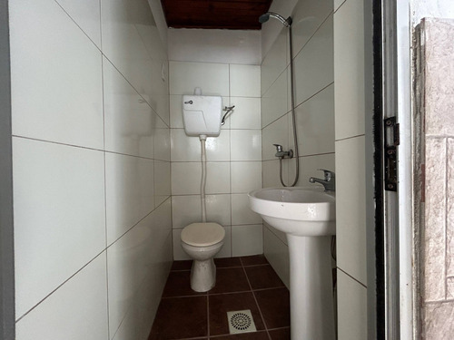 Alquiler - Apartamento Con Dos Dormitorios En Unión - Comercio Y Mateo Cabral
