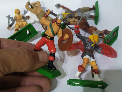 6 Figuras Soldados Vikingos Soldaditos De Juguete La Plata