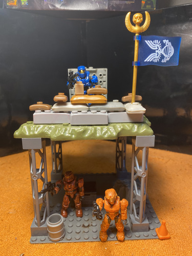 Megabloks Mega Construx Halo Battle Stage (12) (Usado)