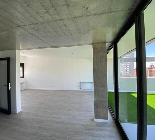 Imagen 6 de 17 de Italia 340 Duplex Terraza Exclusiva La Mejor Zona