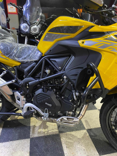 Imagen 6 de 18 de Benelli Trk 502 X