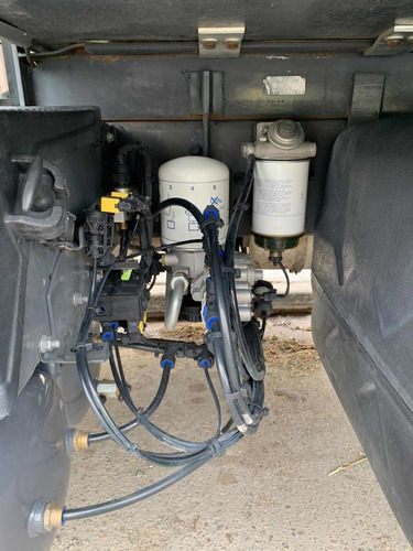 Volvo Vm270r