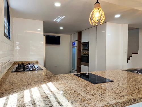Casa A Estrenar En Colinas De Carrizal