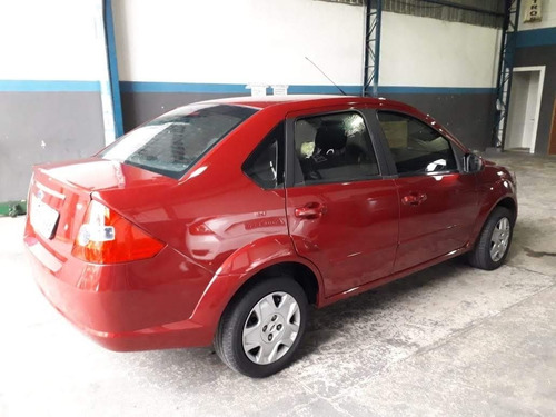 Fiesta Sedan 1.6 2008 Flex 4p - Ar-condicionado - Vidros