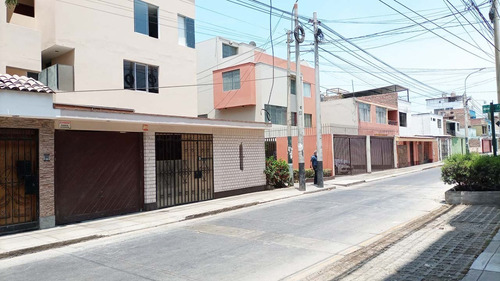 Imagen 30 de 30 de Venta De Casa De 3 Pisos En Urbanización San Roque En Santiago De Surco