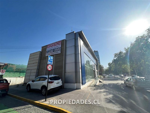 Imagen 2 de 13 de Local Comercial En Arriendo En Vitacura
