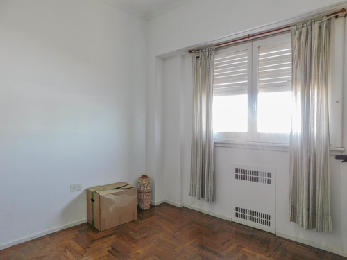Imagen 10 de 15 de Departamento En Venta 3 Ambientes Con Ascensor. Zona Centro. Tandil