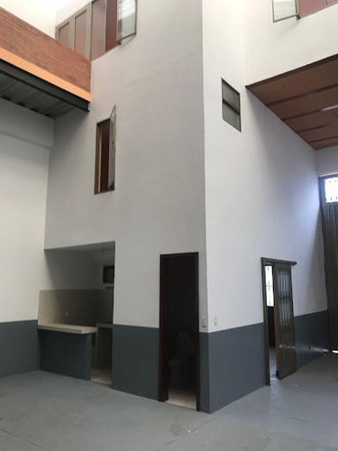 Imagen 15 de 20 de Bodegas En Arriendo Las Ferias 90-68222