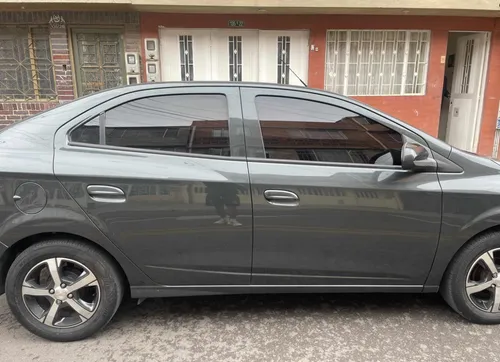 Chevrolet Onix 1.4 Ltz 4 p