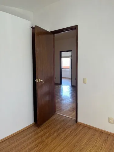 Se Vende Casa En Lomas De Vistahermosa