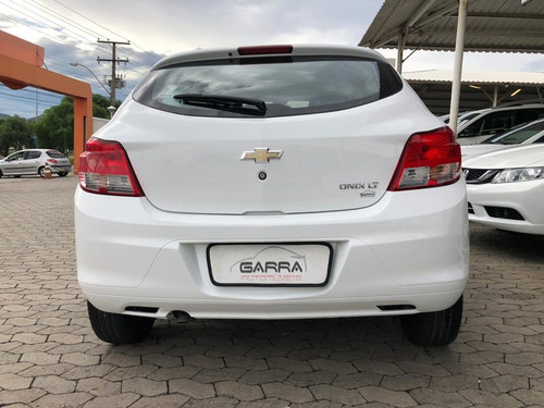 Chevrolet Onix Lt 1.0 2015