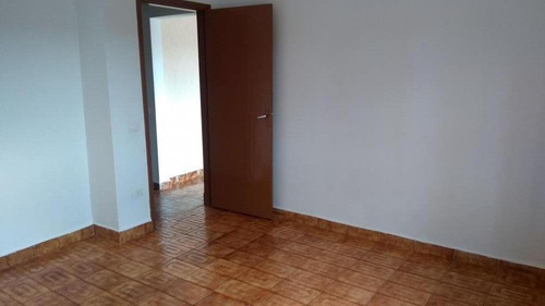 Imagem 17 de 30 de Casa - 3 Dormitórios - 1 Edícula - 3 Vagas De Garagem - Jardim Sabiá - Cotia / Sp - Cs531071v