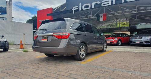 Imagen 5 de 13 de Honda Odyssey 2012 3.5 Exl Minivan Cd Qc At
