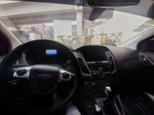 Imagen 12 de 15 de Ford Focus Iii 2.0 Sedan Titanium At6