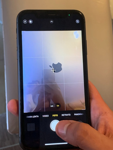 Apple iPhone 11 (128 Gb) - Negro (Usado)