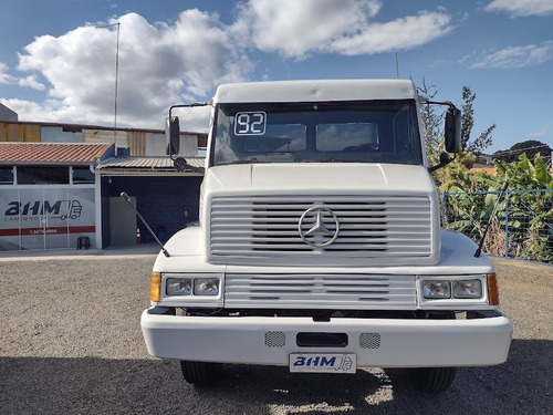 Imagem 1 de 14 de Mercedes Benz 2318